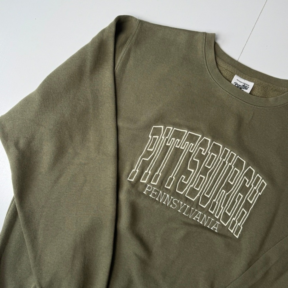 Pittsburgh Pennsylvania Mens XL Embroidered Crewneck Sweatshirt Green